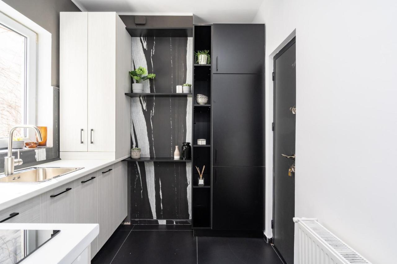 Qult - The Architect Apartment Bucharest Exterior photo